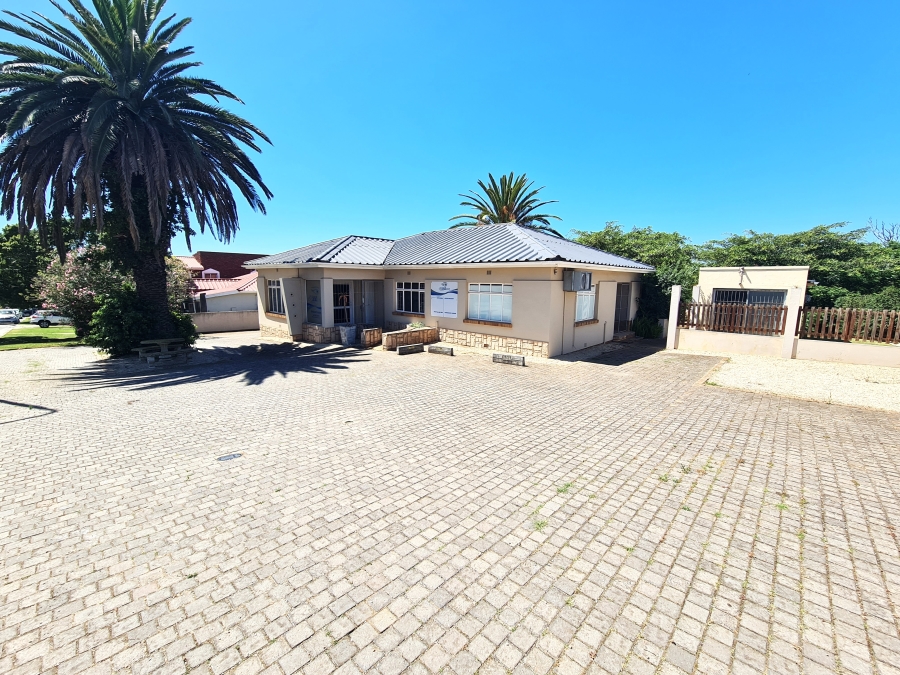 Commercial Property for Sale in Jeffreys Bay Central Eastern Cape